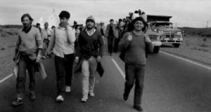 En plena marcha hacia Neuquén.