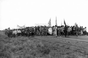 Fotos del grupo Facebook: en los 80 se vivió en la Villa Piedra del Águila.