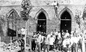 Zapala - Sociedad Sirio Libanesa - 1925 Foto Gentileza Museo Municipal de Zapala