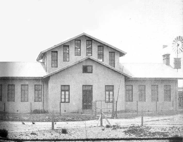 Autor desconocido. Escuela N° 2, 1912. Sistema Provincial de Archivos.