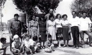 Familias Vega y Sepúlveda. Pito Vega fue quien anunció en el pueblo la tragedia de la balsa.