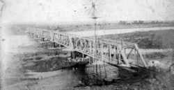 Puente ferroviario sobre el río Neuquén