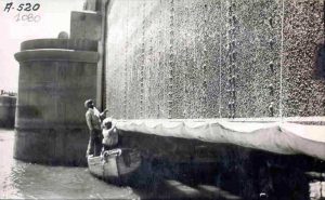 Construcción del Dique Ballester sobre el río Neuquén