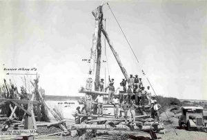 Construcción del Dique Ballester sobre el río Neuquén