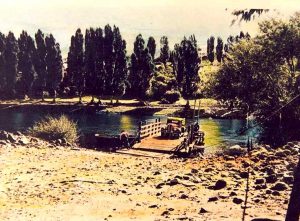 Balsa del río Aluminé en 1930