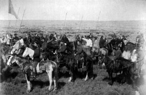 El Comandante Ruibal llega a Codihue con el cacique Reuqué Curá y su tribu sometida. 6 de Mayo de 1885.