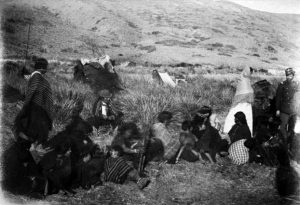 Tribu de Reuque Curá sometida en Codihue.