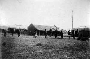 Edificio de la comandancia en Codihue - Oficiales del Regimiento 11