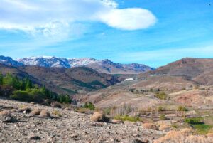 Yacimientos de oro y plata en la cordillera del Viento, provincia del Neuquén.